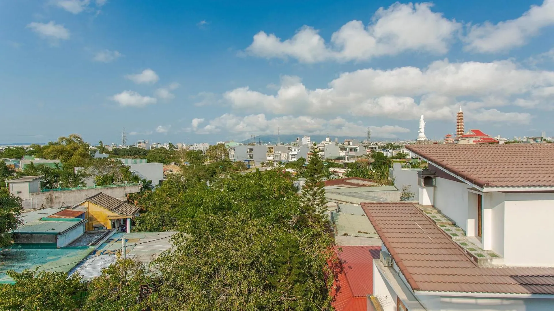 Oyo 962 Tulip Motel Da Nang
